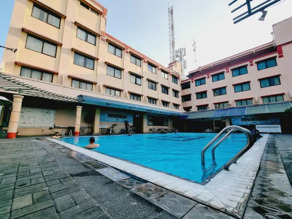 Hotel Bintang  cw Pool Pusat Kota Solo