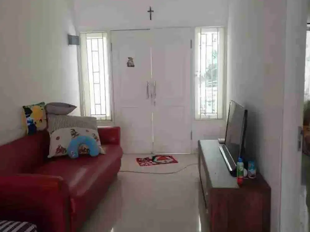 Dijual rumah bagus 2,5lantai di Janur Kuning Residence Kelapa Gading