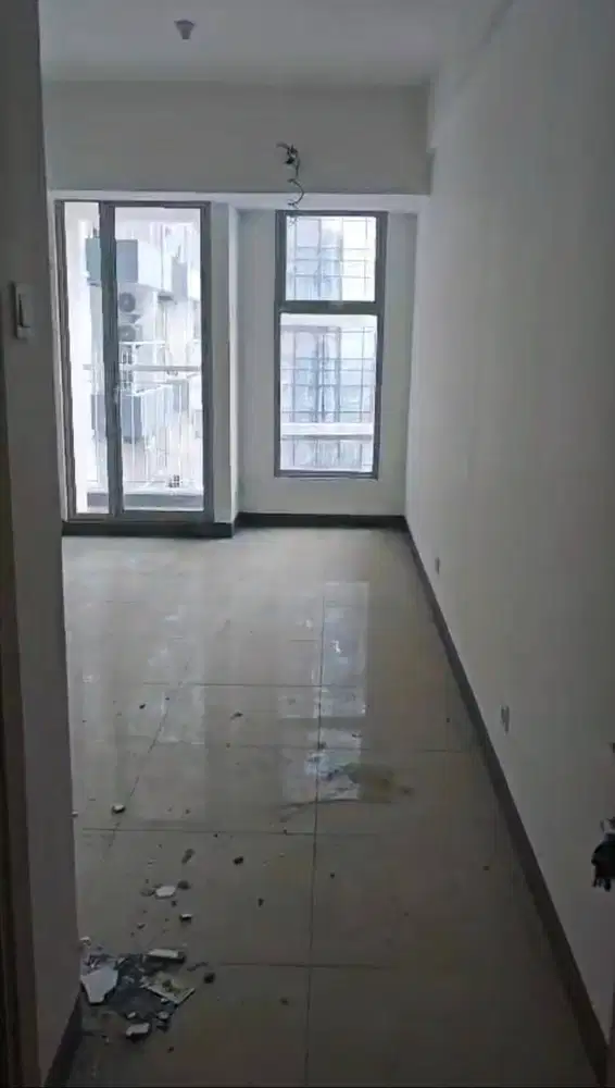 DISEWAKAN MURAH POLL STUDIO BENSON TOWER UNFURNISHED POOL VIEW