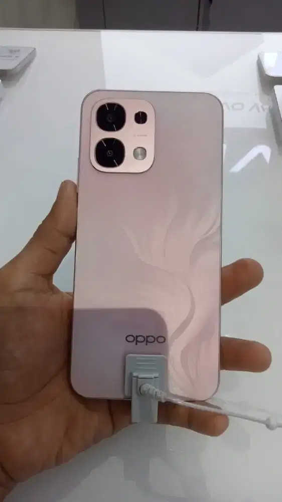 OPPO A6 PRO RAM 8 INTERNAL 256