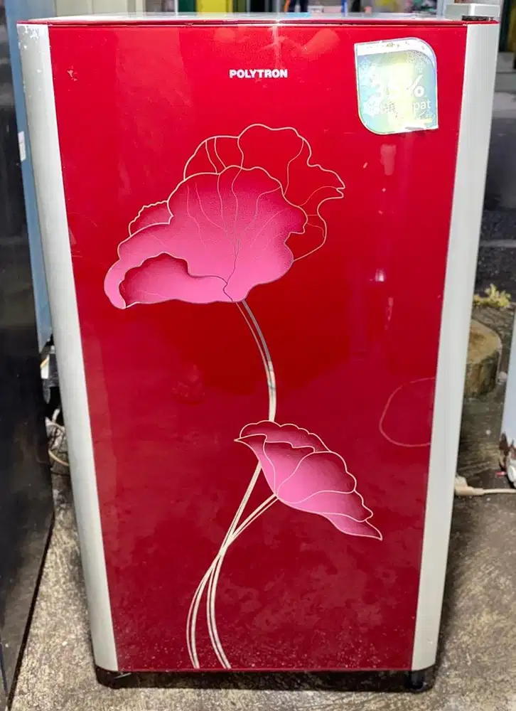 Kulkas Polytron komplit