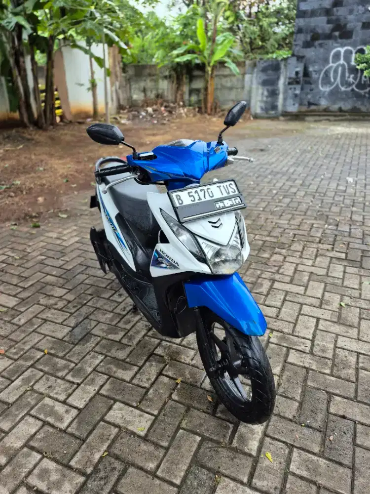 Dijual Honda Beat ESP tahun 2015 pajak hidup panjang