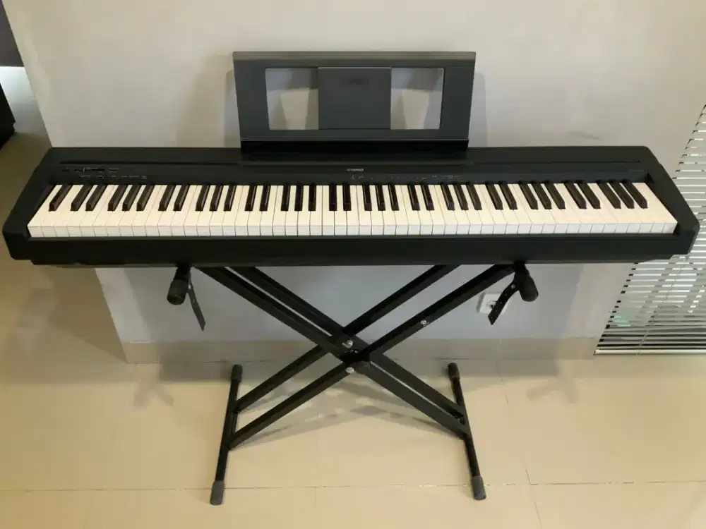 Piano elektrik p45