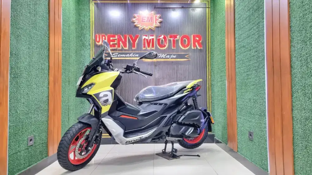 UD ENY MOTOR - Aprilia SR GT 200 thn 2022 fresh