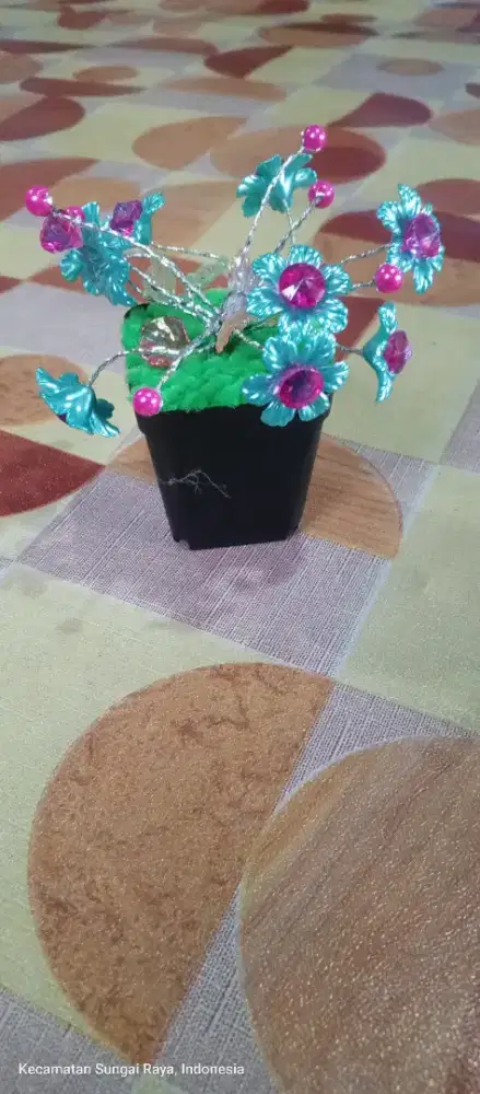 Kerajinan Tangan Bunga Hias Handmade – Unik & Cantik