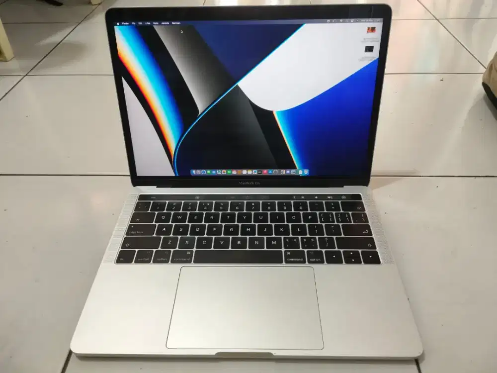 Macbook Pro 2017 Touch Bar