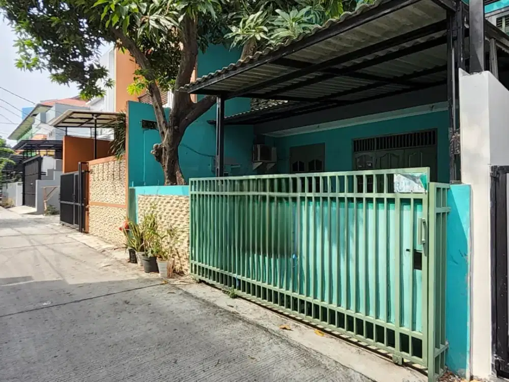 Rumah BCS Kelapa Gading 7x15m 2 lantai, sudah tinggi dari jalan