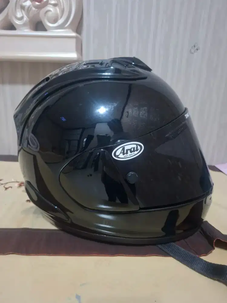 Helm Arai  Rx7x Hitam polos