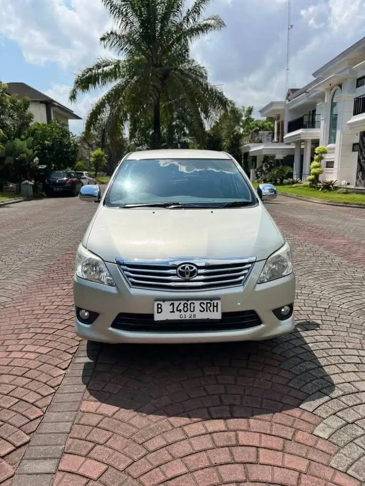 Innova 2.0 G 2013 Matic Istimewa Antik Low kilometer