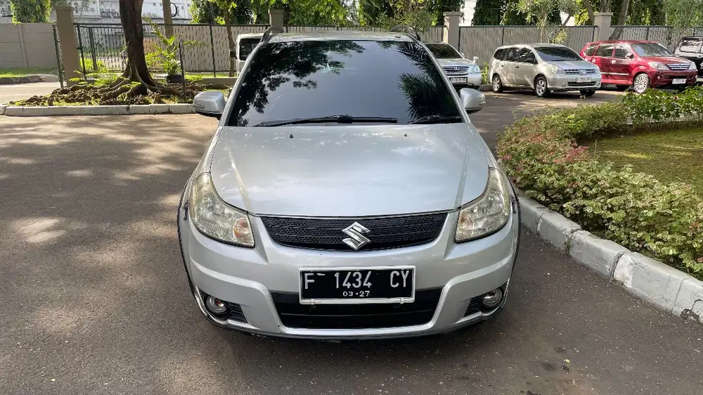 Suzuki SX4 X Over 1.5 AT Silver 2008