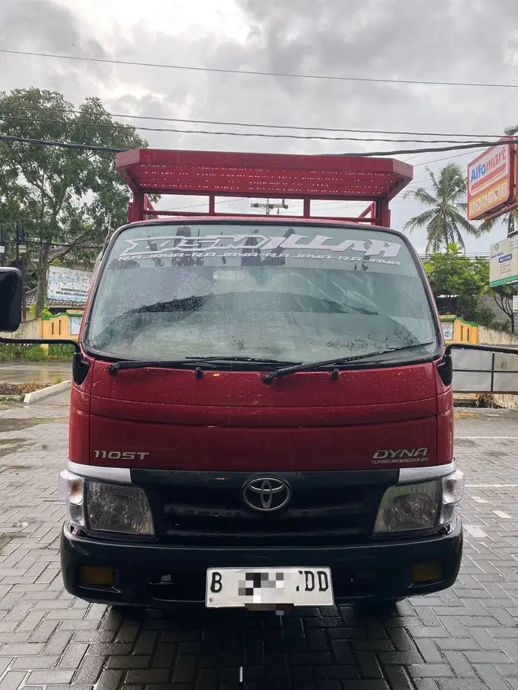 TOYOTA DYNA 110 ST MT TAHUN 2014