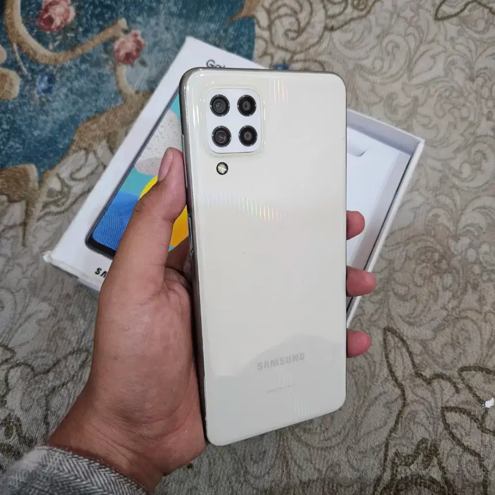 Samsung M32 6/128gb Mulus Nominus