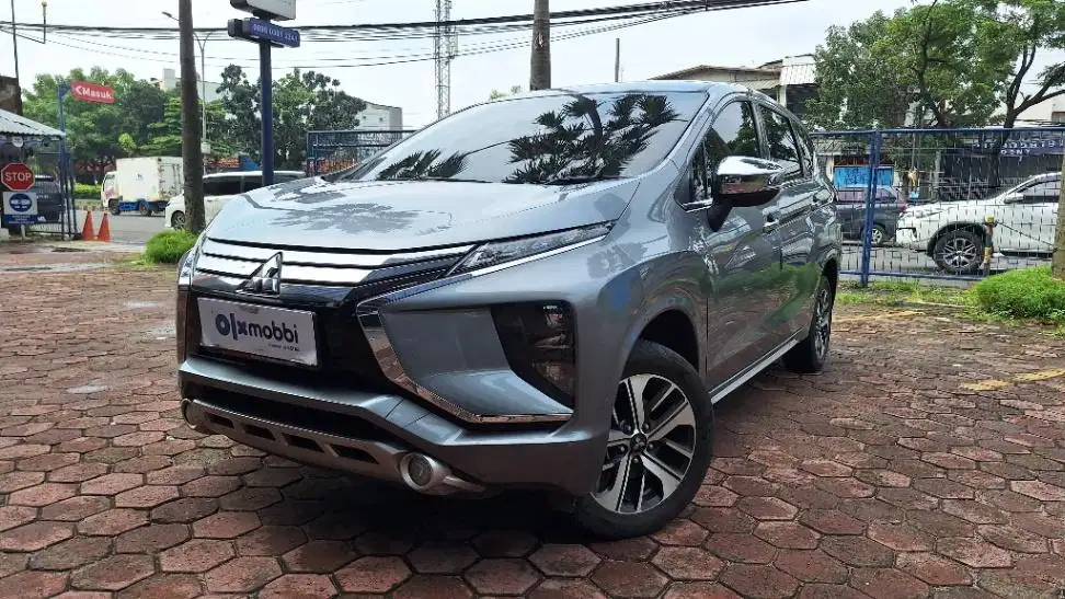 Mitsubishi Xpander 1.5 Ultimate Bensin-AT 2017 Abu