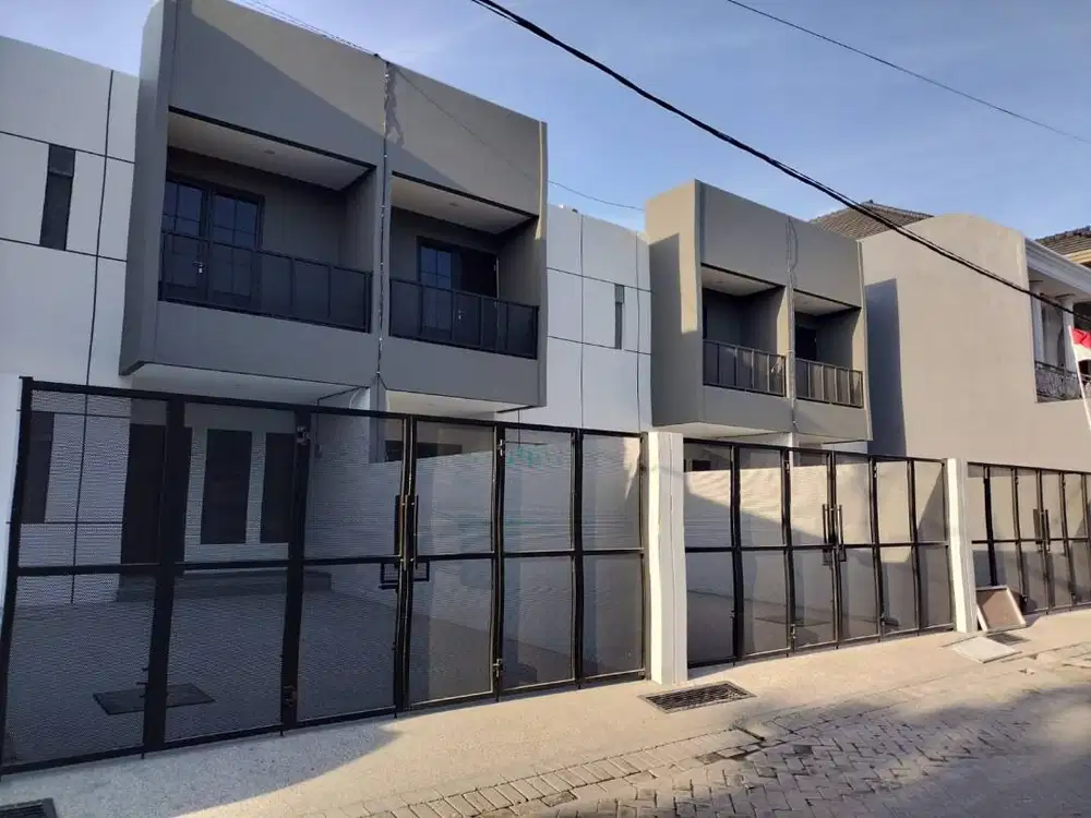 Rumah Baru Gress Modern Minimalis Siap Huni LEBAK ARUM Surabaya Timur