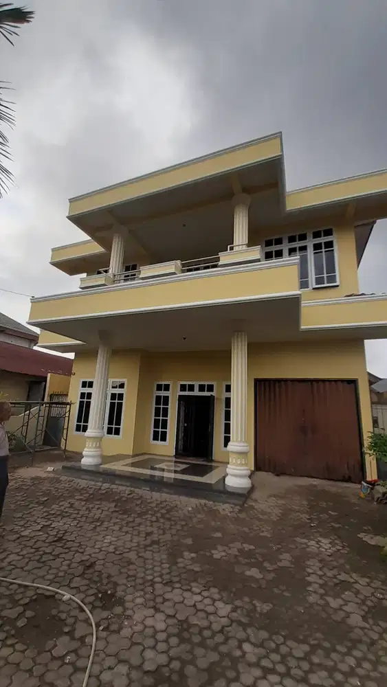 Dijual Rumah Jl STM Suka Terang