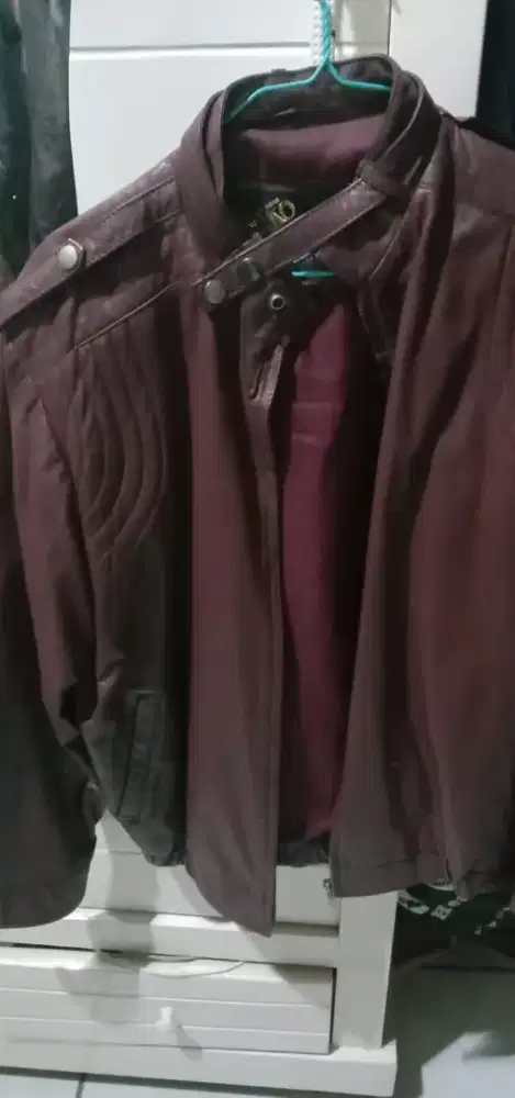 Jaket bekas anti lecet yang terpercaya