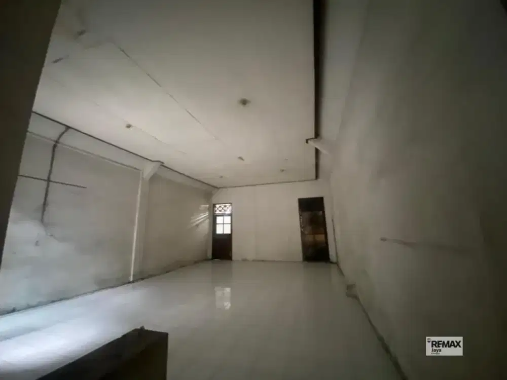Affordable 2 Storey Commercial Space for Rent In Canggu