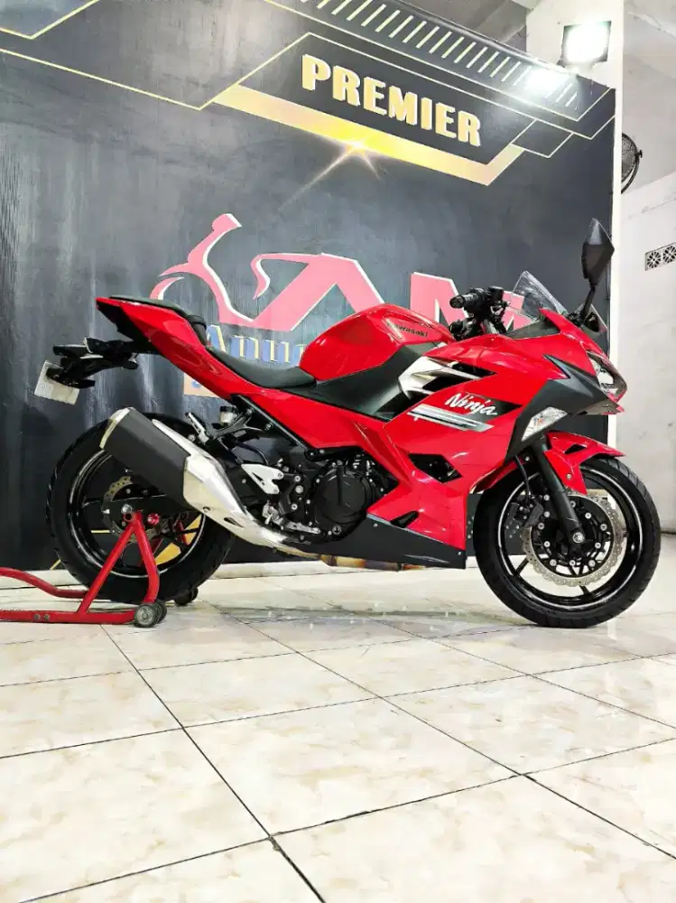 Dp 8jt an Kawasaki New Ninja 250 FI TH 2022 odo 2rb merapat