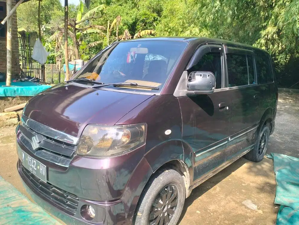 Dijual mobil pemakaian pribadi Mesin aman mulus