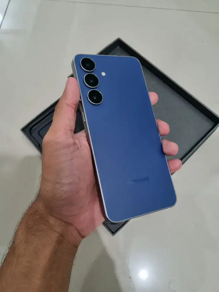 Samsung S25 FE 512 Like New