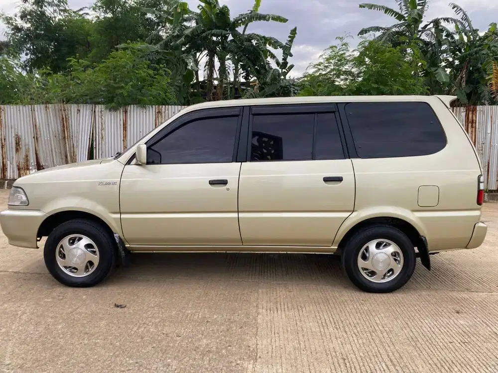 Dijual Santai Toyota Kijang LGX 1.8 EFI 2002 Bogor