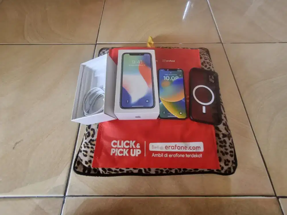Bismillahirrahmanirrahim dijual BU HP Iphone X Memory 64GB Ori IBOX