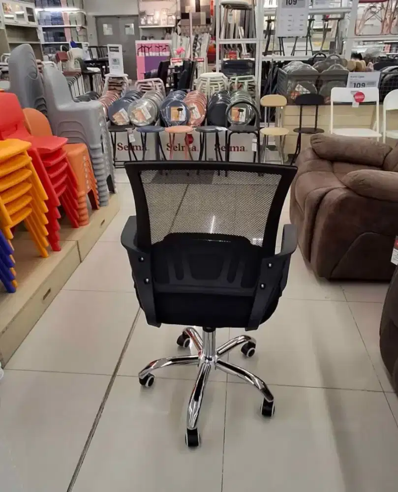 Kursi Kantor Lyon Bahan Terbaik