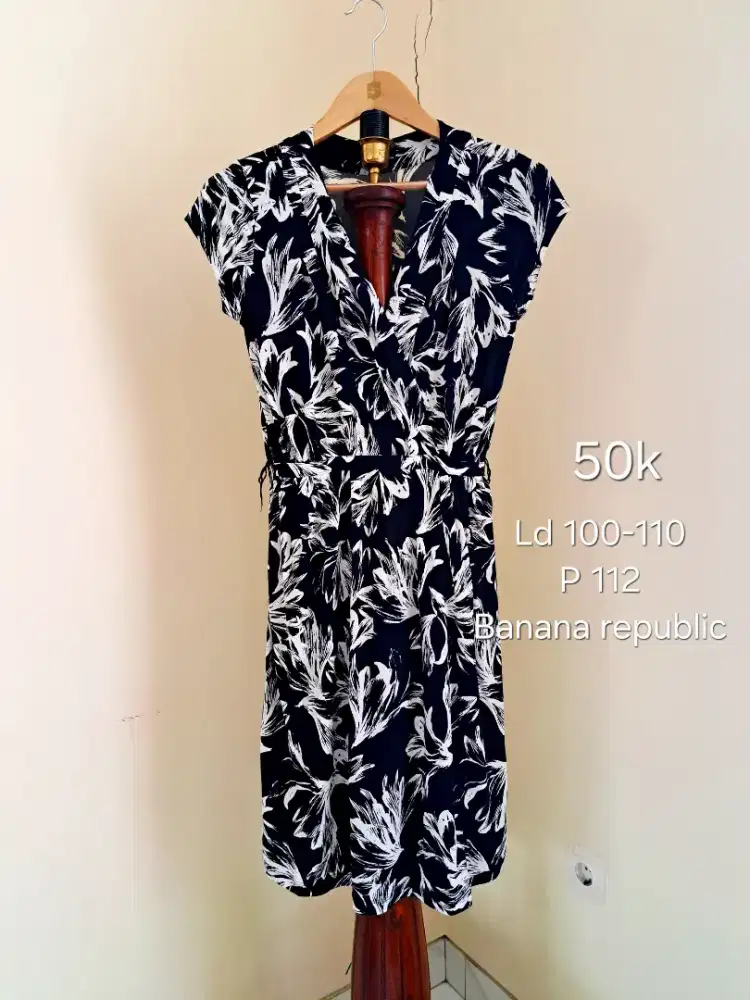 Dress fashion wanita