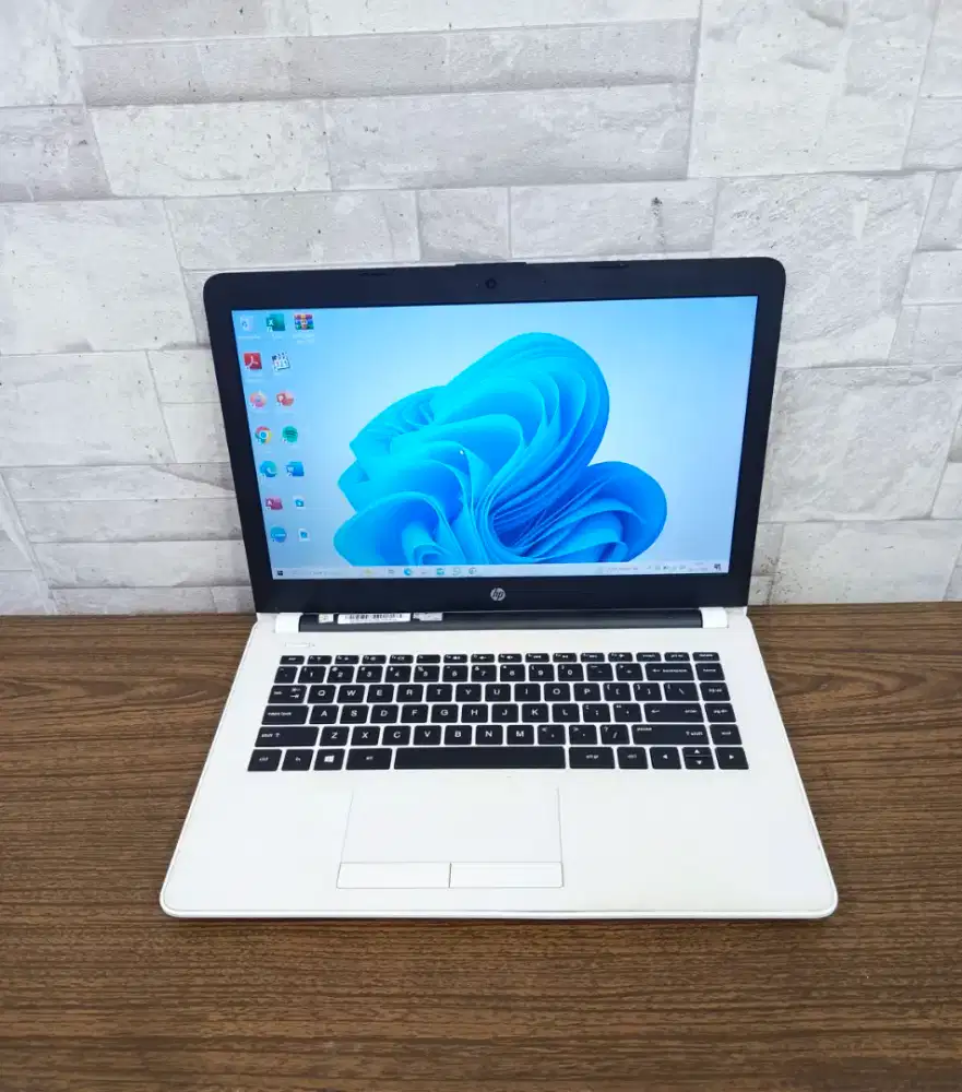 Dijual cepat laptop HP AMD A9