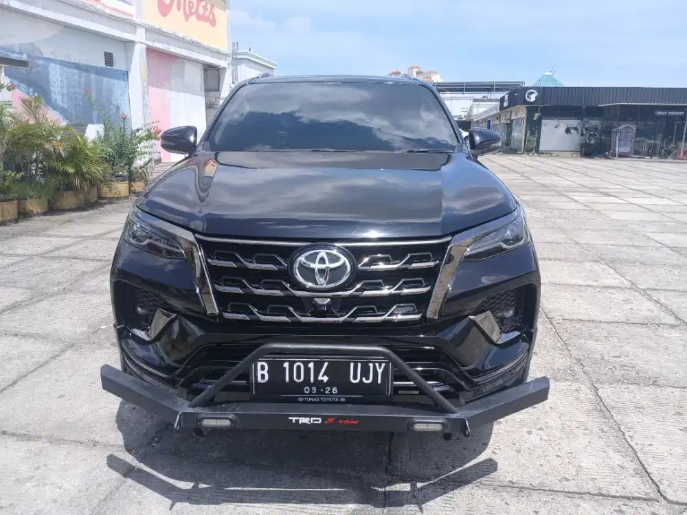 Toyota Fortuner VRZ GR Sport 2021 TDP 75Juta Nego