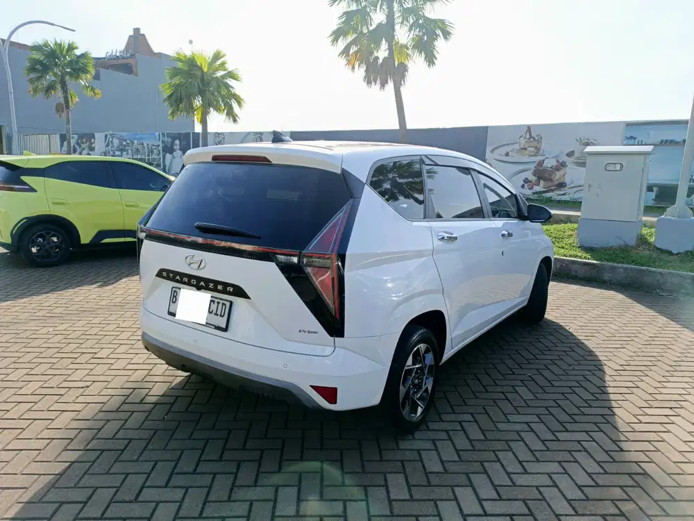 Hyundai Stargazer 2023 Bensin