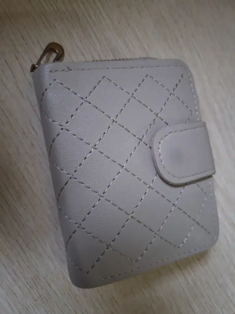 Dompet Wanita Lipat - HSC 2025