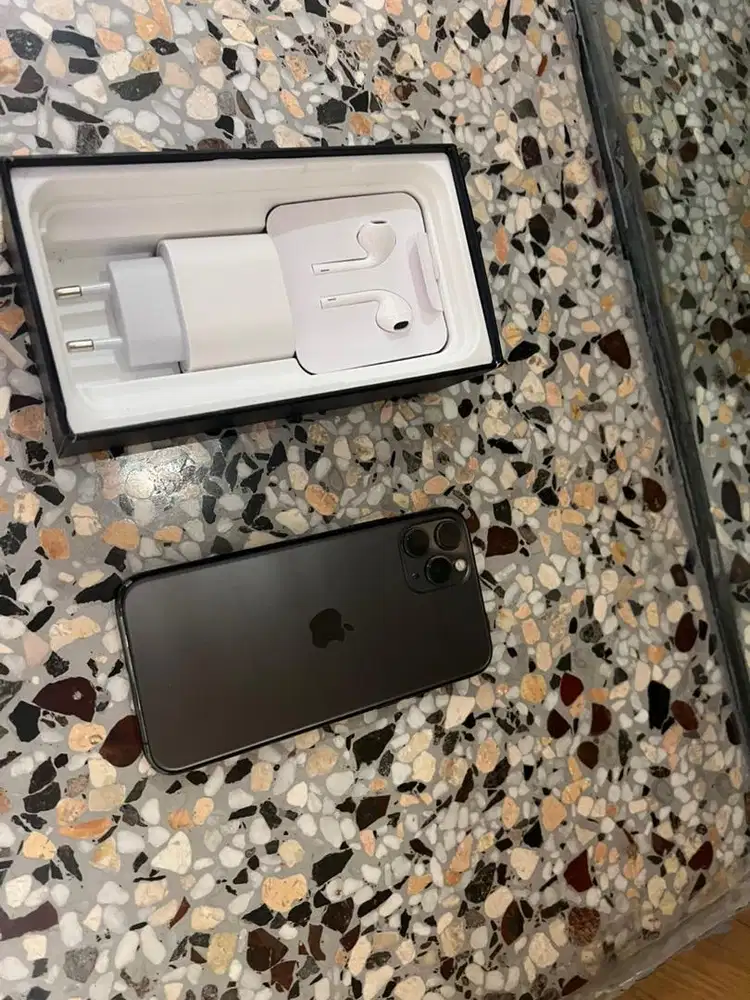 iphone 11 pro max 256gb beribu baru
