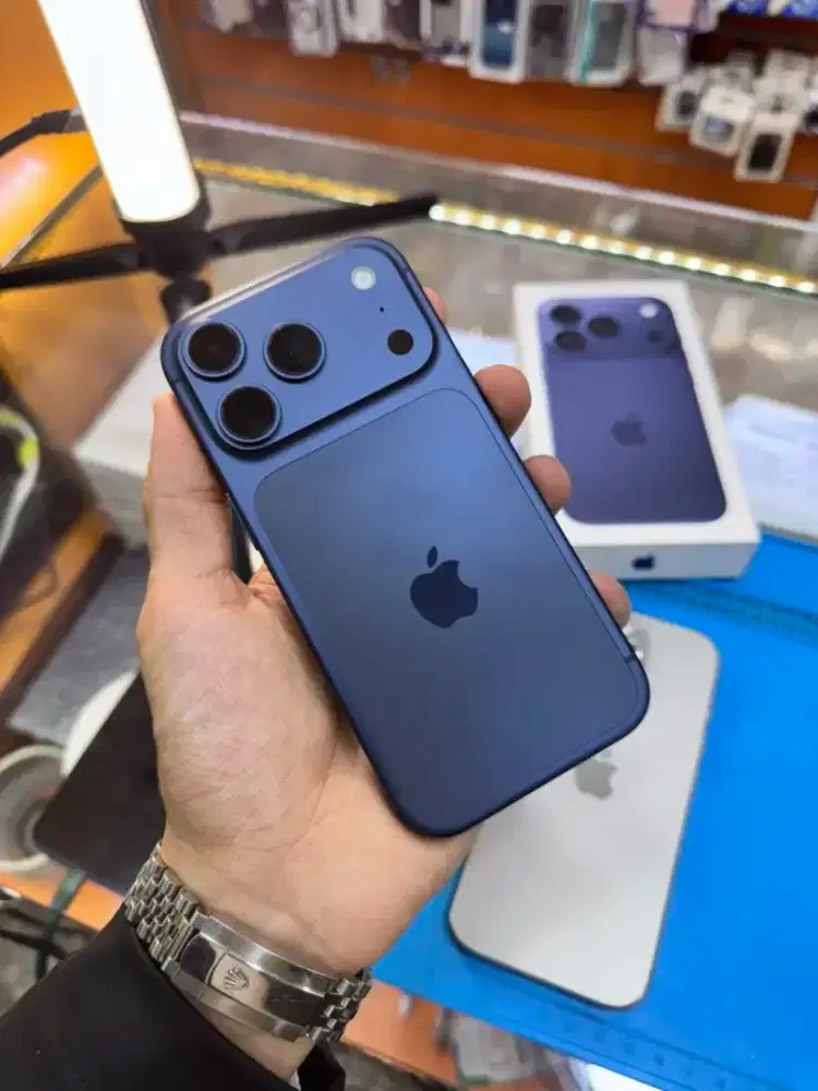 iPhone 17 Pro 256GB Resmi Promo Cicilan Gratis 2x