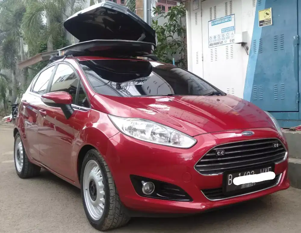 Ford Fiesta 1.5 S 2015 Merah AT