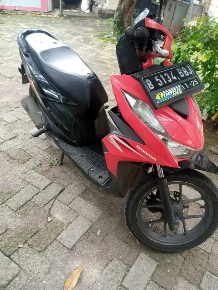 Di jual Motor beat mersh hitam thn 2020