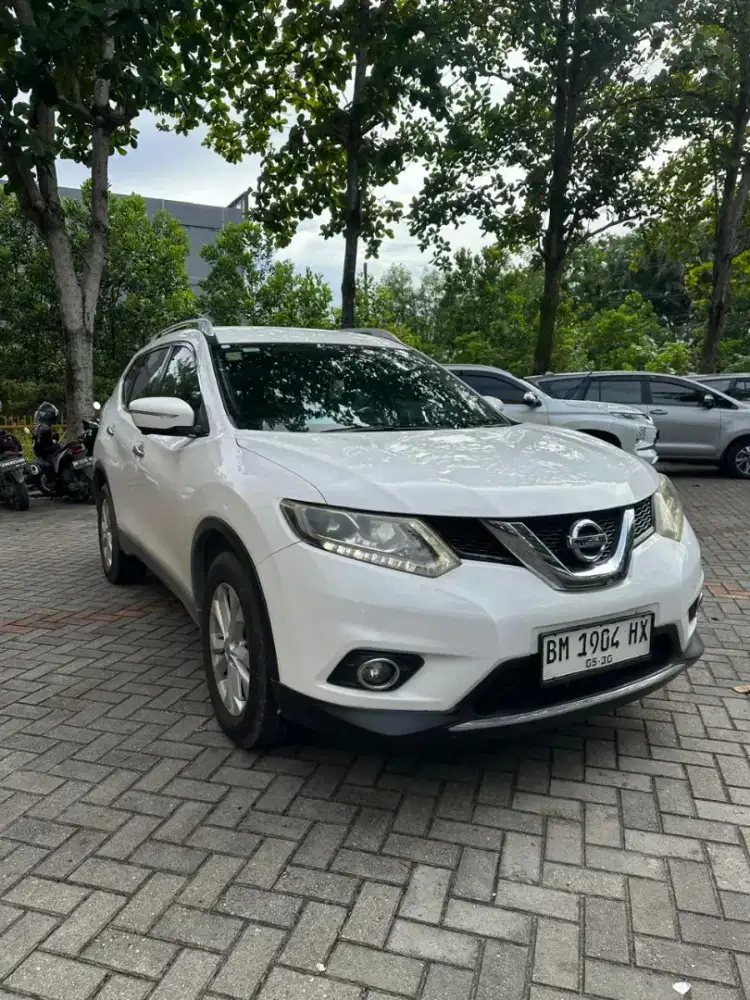 Nissan Xtrail 2.0 AT 2015 KM Low
