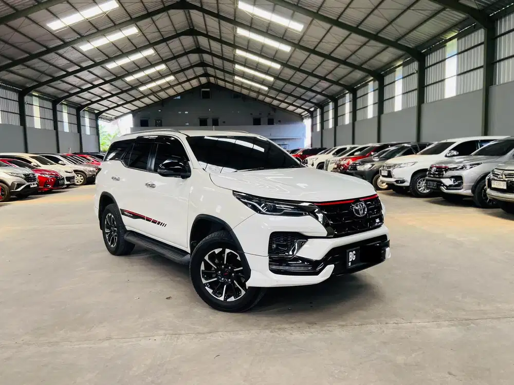 Toyota Fortuner 2.4 TRD GR 2021 / 2022 AT Matic, Sangat terawat