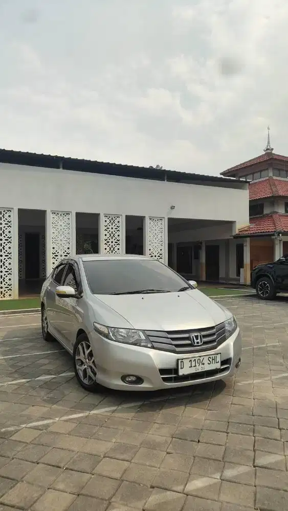Honda City E Automatic 2010