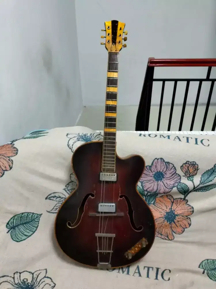 Gitar hofner model 457S E2 th 60 ori