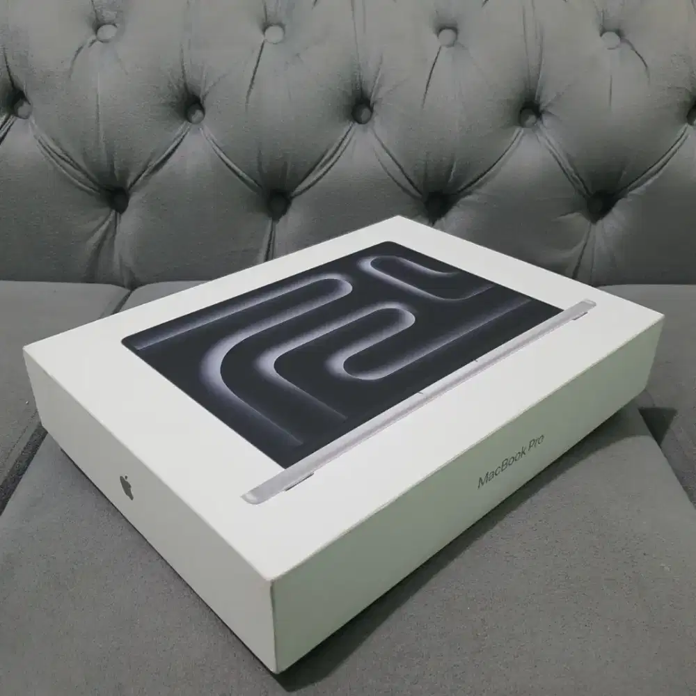 Macbook Pro M4 2024 14in 24GB/1TB-BNIB Garansi Juli2028 Apple Care 3Th