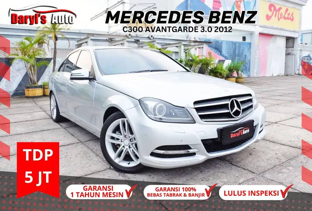 2012 Mercedes benz C300 avantgarde Panoramic tdp 5jt
