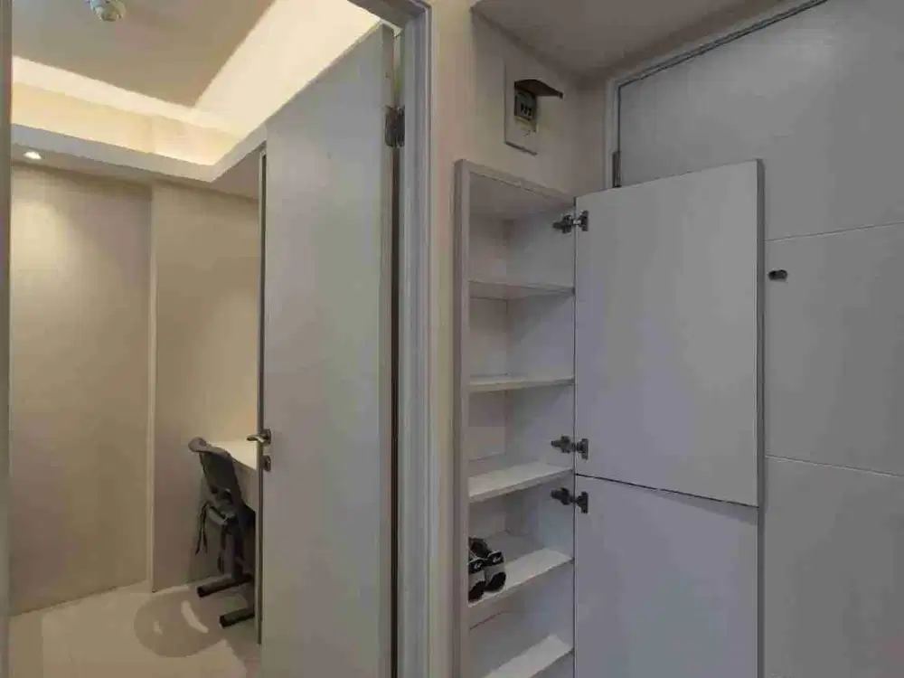 SEWA 2 KAMAR FURNISH BARU APARTEMEN BASSURA CITY TOWER DAHLIA LT.05 FREE IPL RP.13.5JT/3BLN