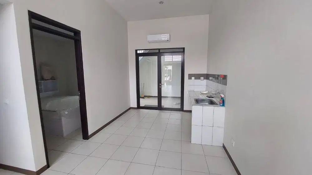 Dijual Rumah Simakirana Kota Baru Parahyangan Semi Furnished