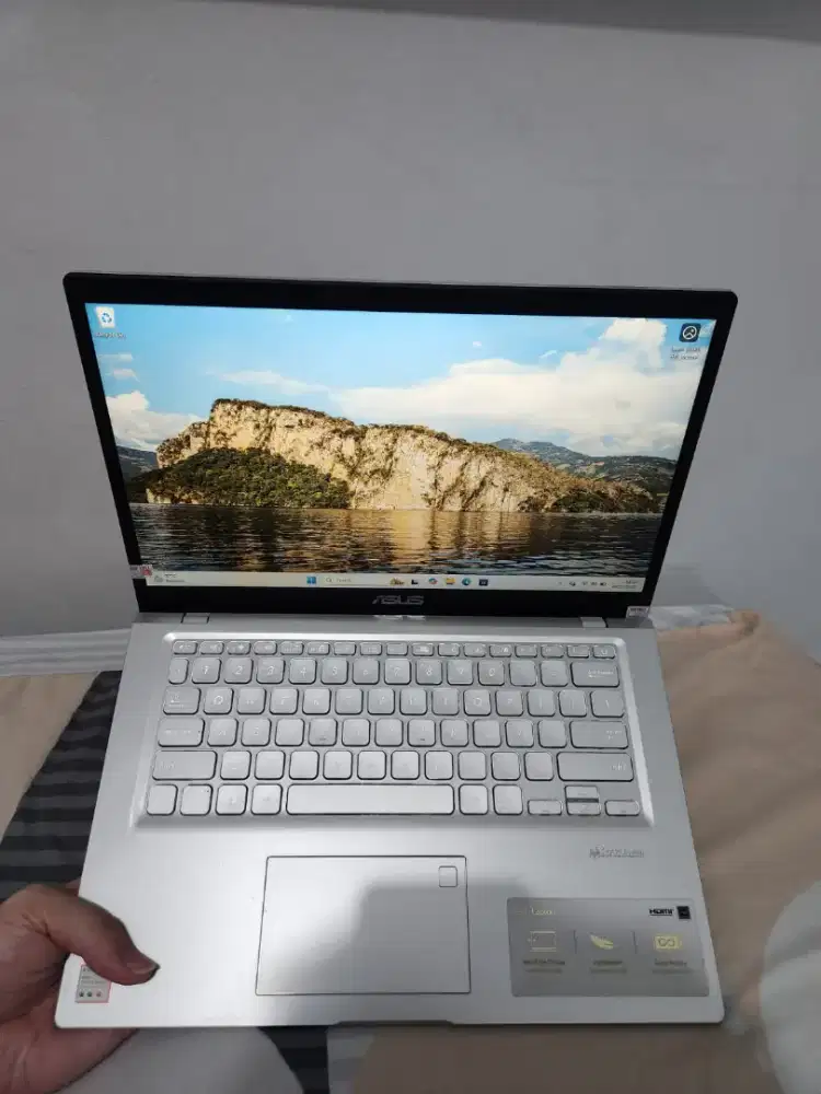 Termurah!!! LAPTOP ASUS VIVOBOOK X415MA i7 Gen 1165G7 RAM 4GB SSD 256G