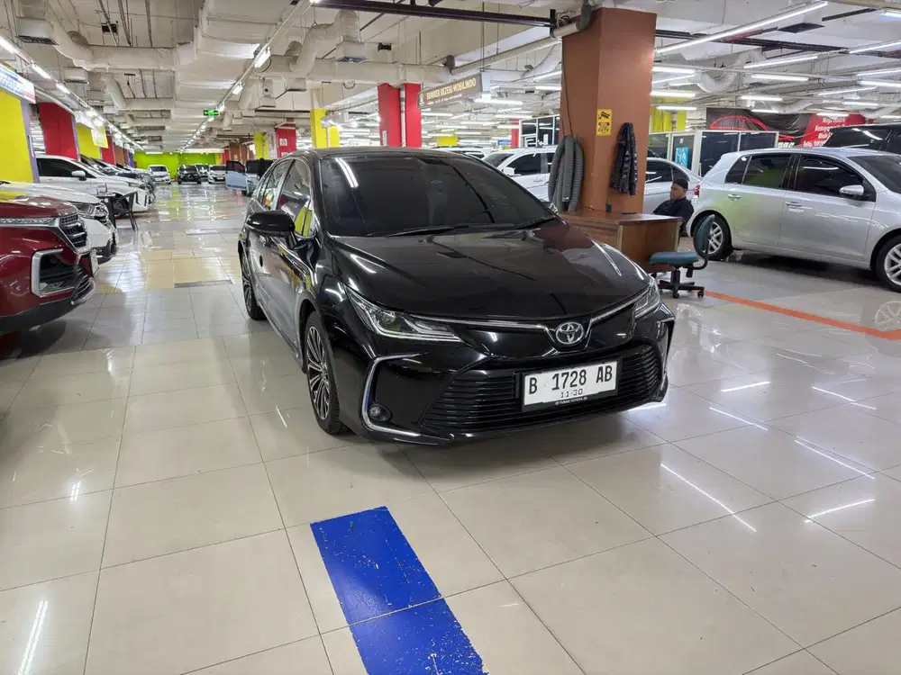 Toyota Altis V 2020