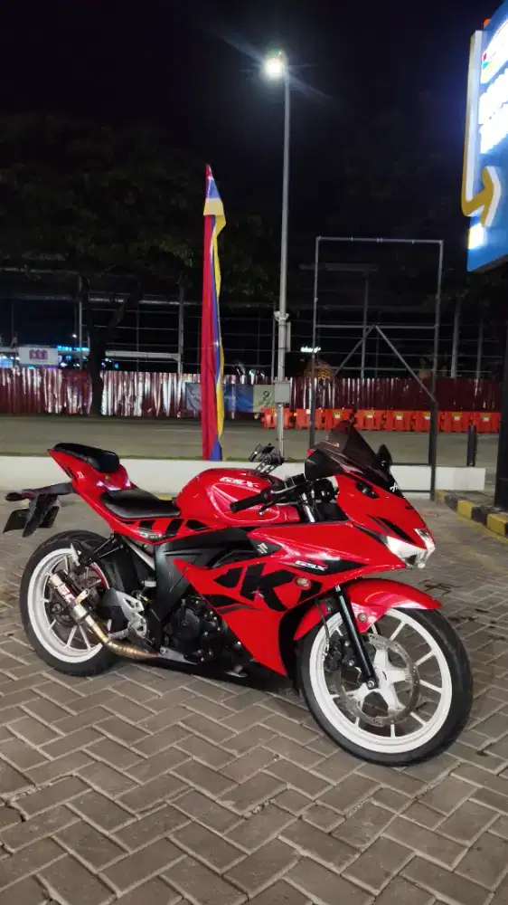 Suzuki GSX R 150 Keyles