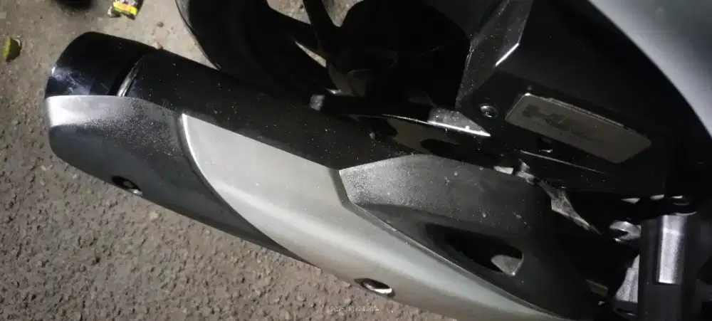 Jual tabung / slincer knalpot ORI PCX 150,, sudah bobokan adem