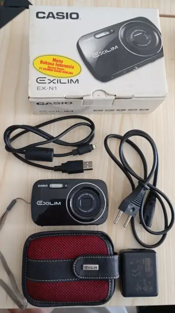 Camera Digital Casio Exilim EX - N1