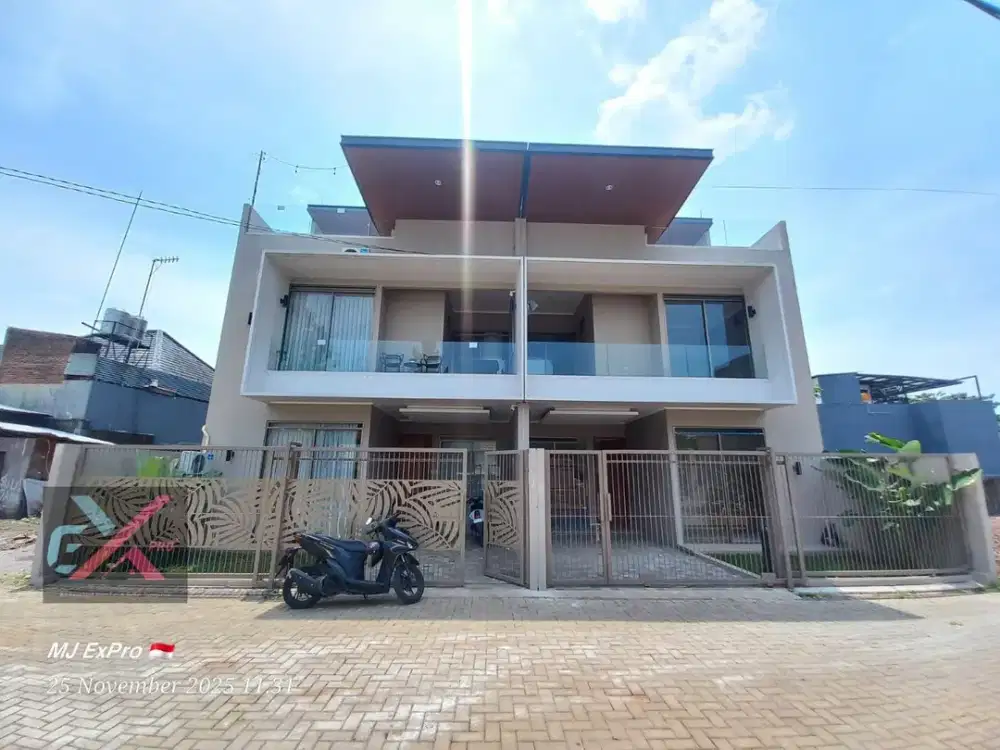 RUMAH BARU DI CLUSTER EKSKLUSIF Cigadung Dago Bandung Akses Mudah